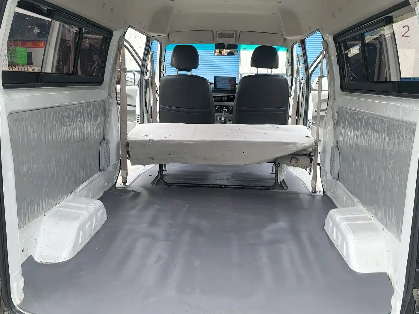 Jinbei New Hiace S 2022 2021 1.5L Fortune Central Air-conditioned Passenger Vehicle China VI SWC15M