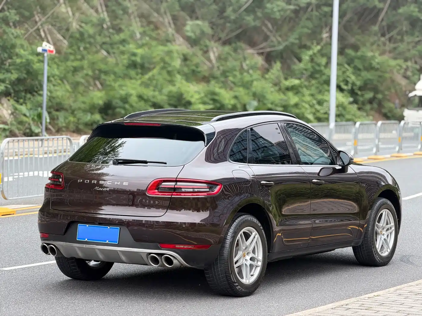 Porsche Macan 2017 Macan 2.0T фото 11