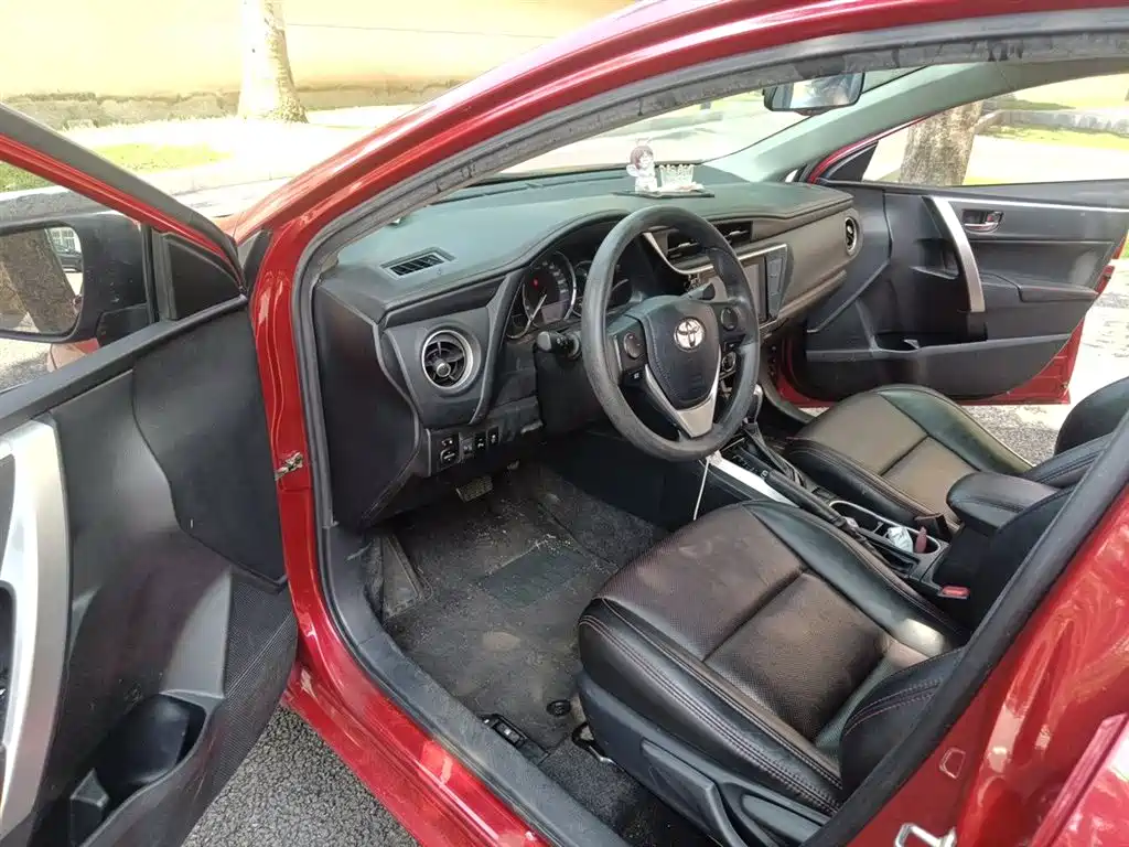 Toyota Levin 2017 Facelift 185T CVT Elite Edition China VI фото 14