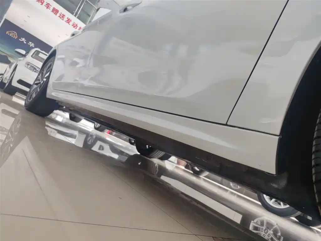 Peugeot 508 2019 508L 400THP PureTech Driving Control Edition China VI фото 21