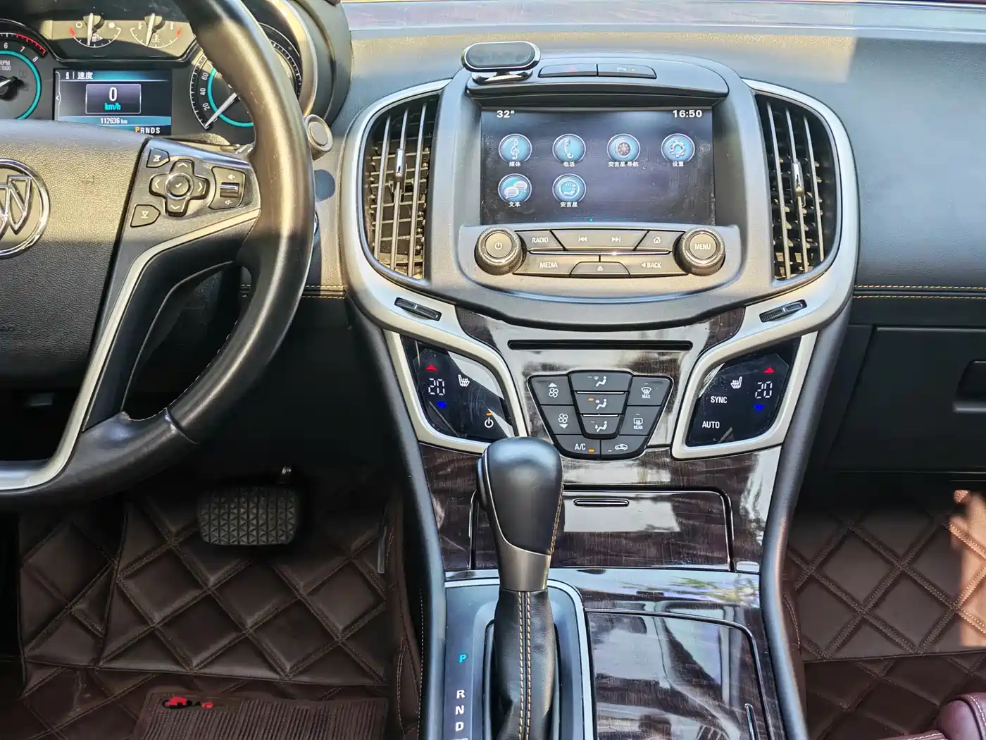 Buick LaCrosse 2014 2.0T SIDI Elite Tech фото 15
