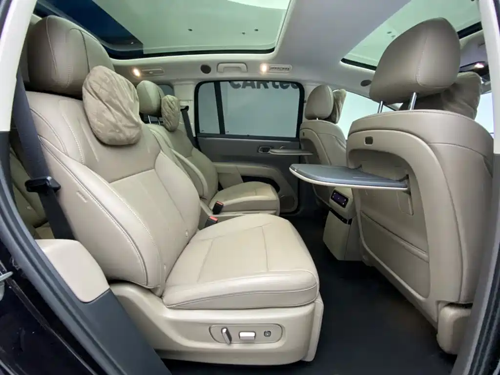 Li Auto Li i8 2026 2025 Standard Edition