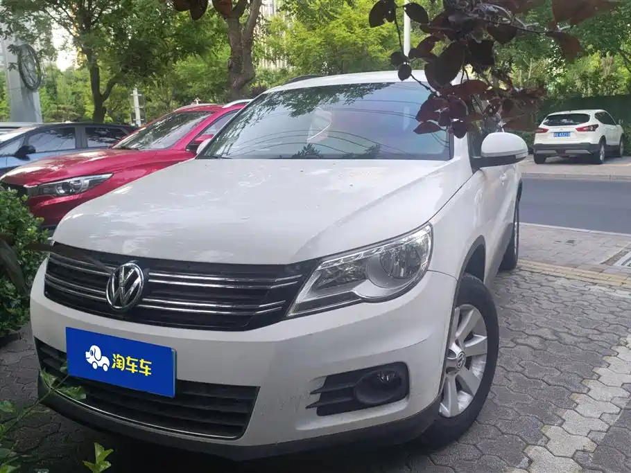 Volkswagen Tiguan 2012 1.8TSI Automatic 2WD Trend Edition фото 2