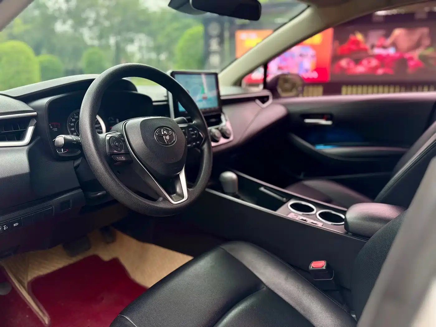 Toyota Corolla 2019 1.2T S-CVT GL Pioneer Edition фото 7