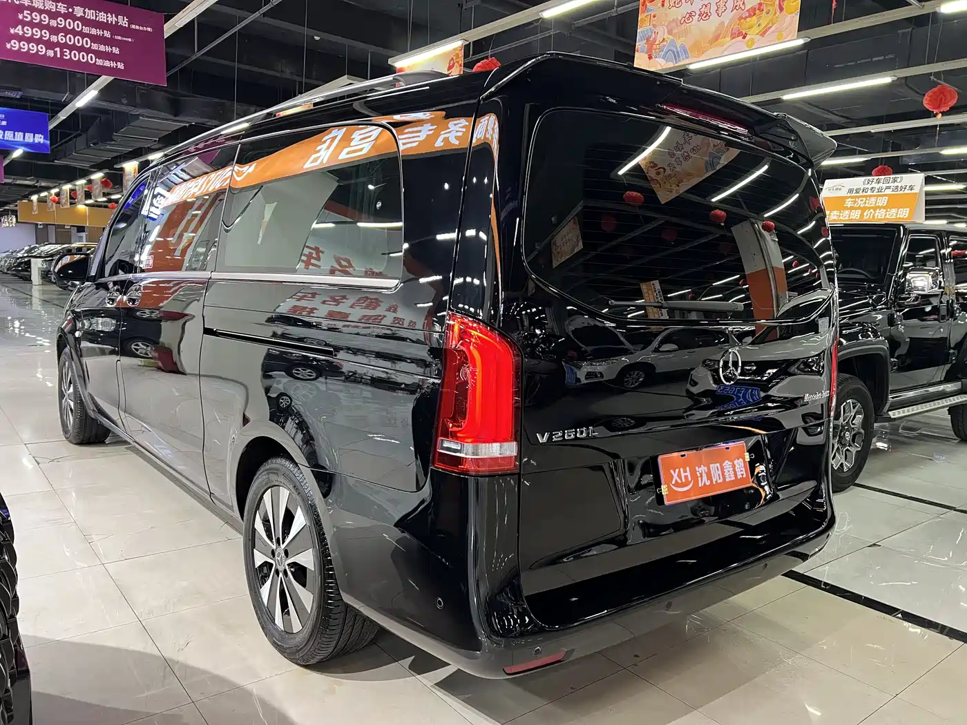 Mercedes-Benz Vito 2021 2.0T Business Edition 7-seater фото 24
