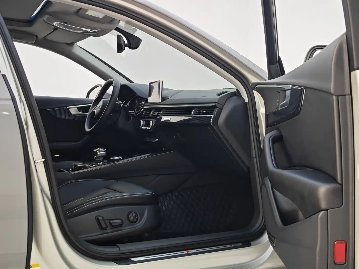 Photo 27 - Audi A4L