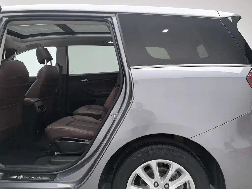 Buick GL6 2018 2018 18T 6-Seater Luxury