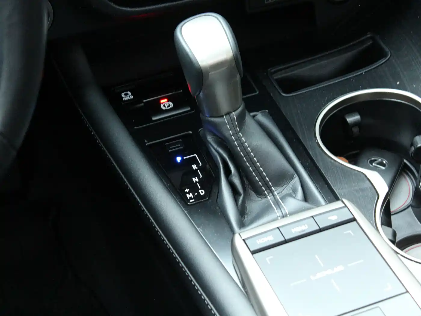 Lexus RX 2020 Facelift 300 2WD Elite Edition фото 14