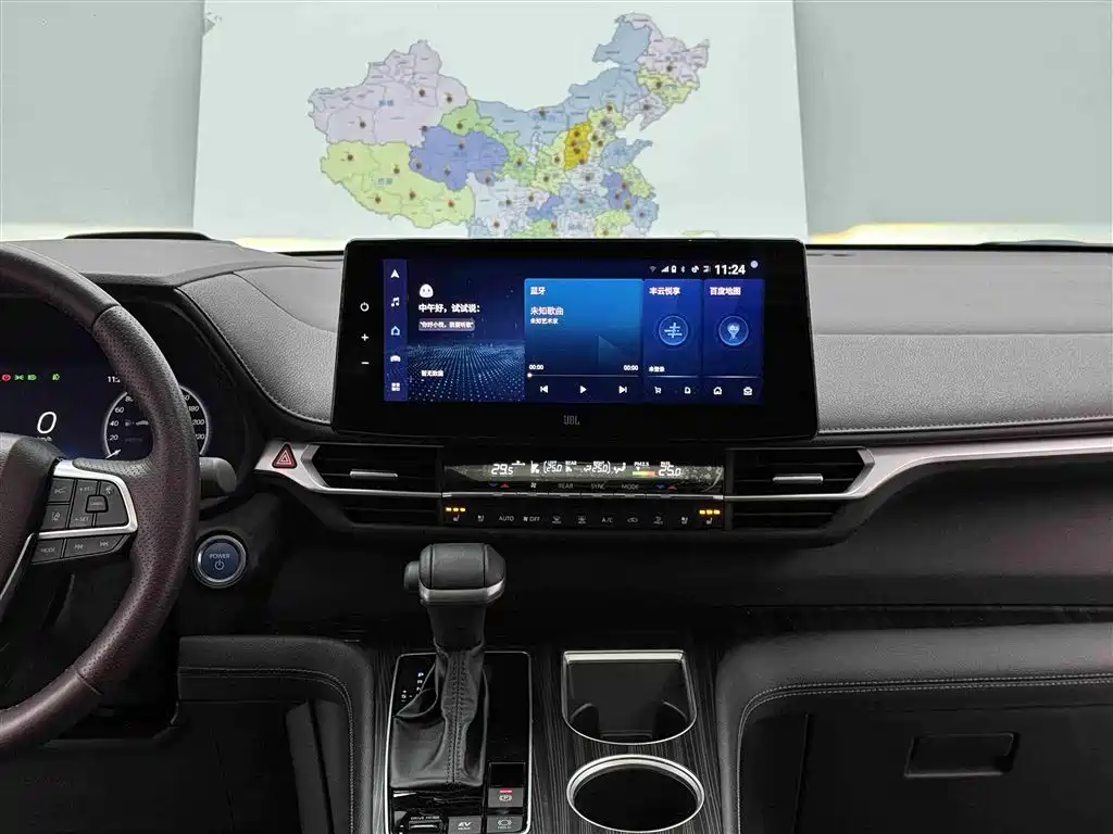 Toyota Sienna 2021 2.5L Hybrid Platinum Edition фото 9
