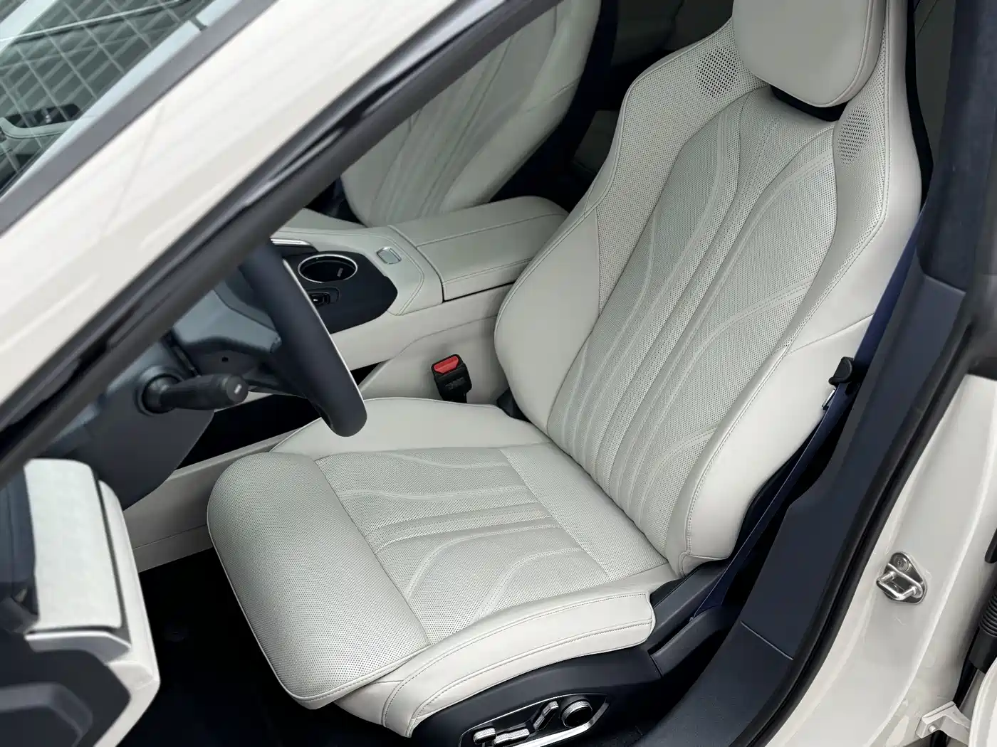 ZEEKR EXTREME KRYPTON 001