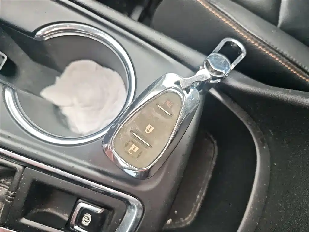 Chevrolet Equinox 2017 535T Automatic Realm Edition фото 17