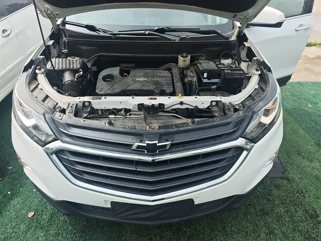 Chevrolet Equinox 2017 535T Automatic Realm Edition фото 16