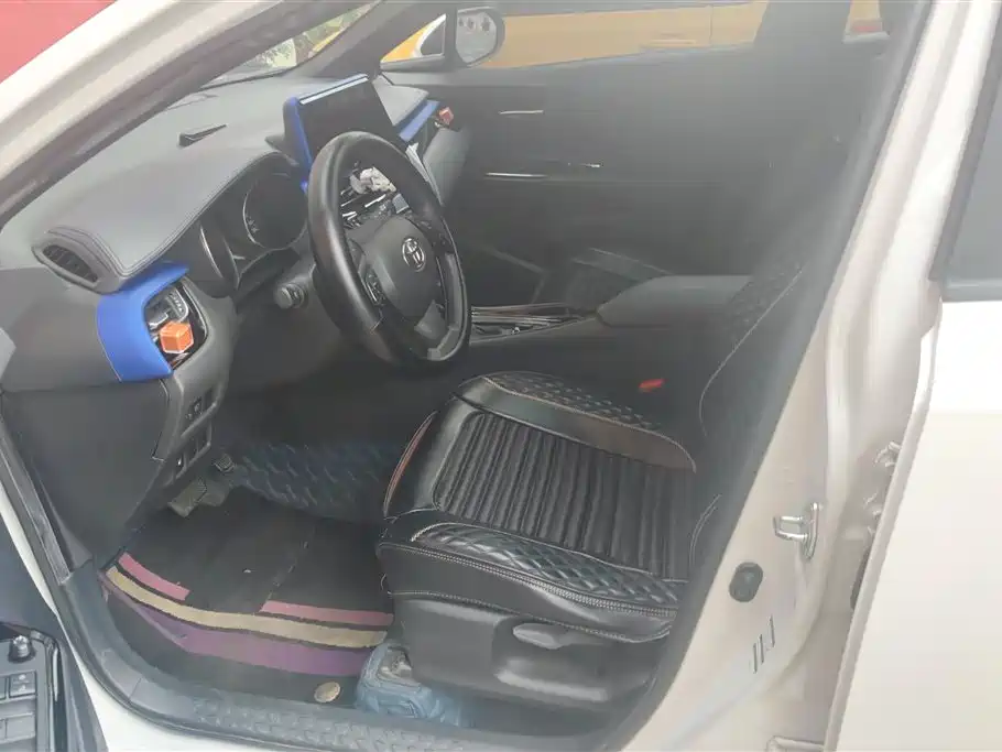 Toyota IZOA 2020 2.0L Yi Xiang Edition фото 9