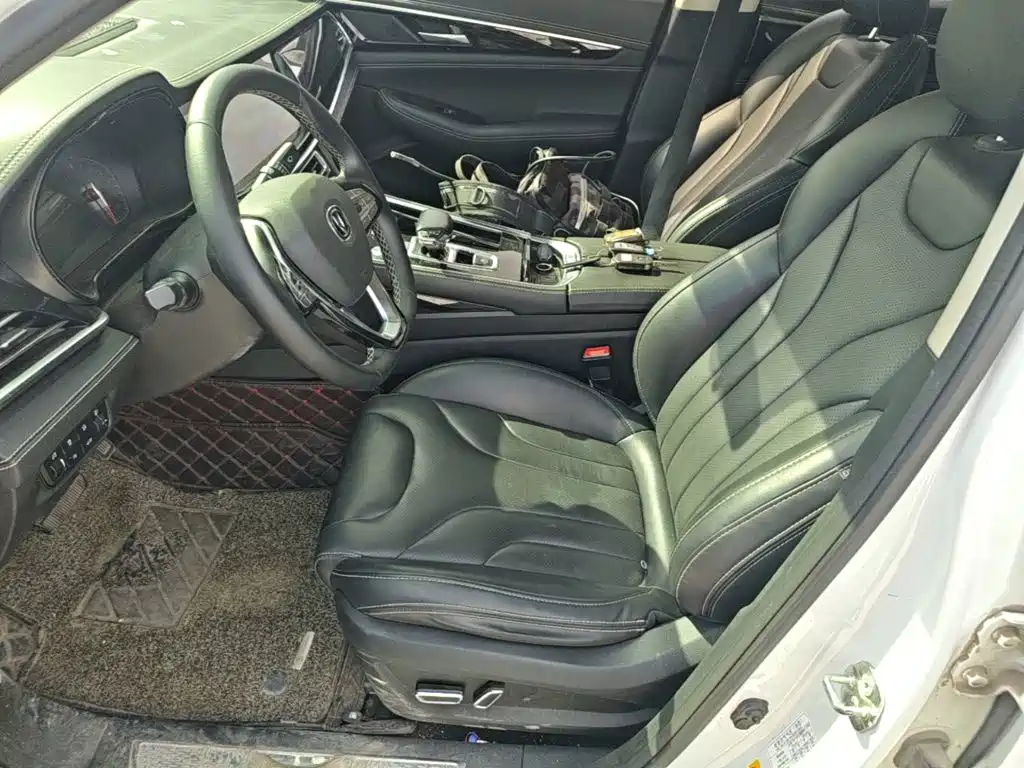 Photo 20 - Changan CS85