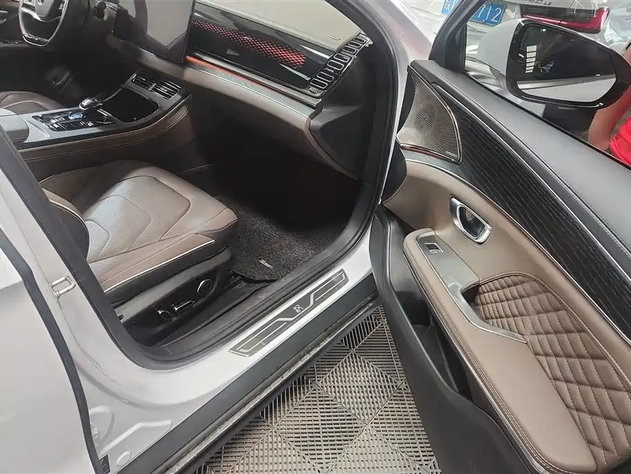 BYD Han 2022 DM-i 121KM Premium Edition фото 8