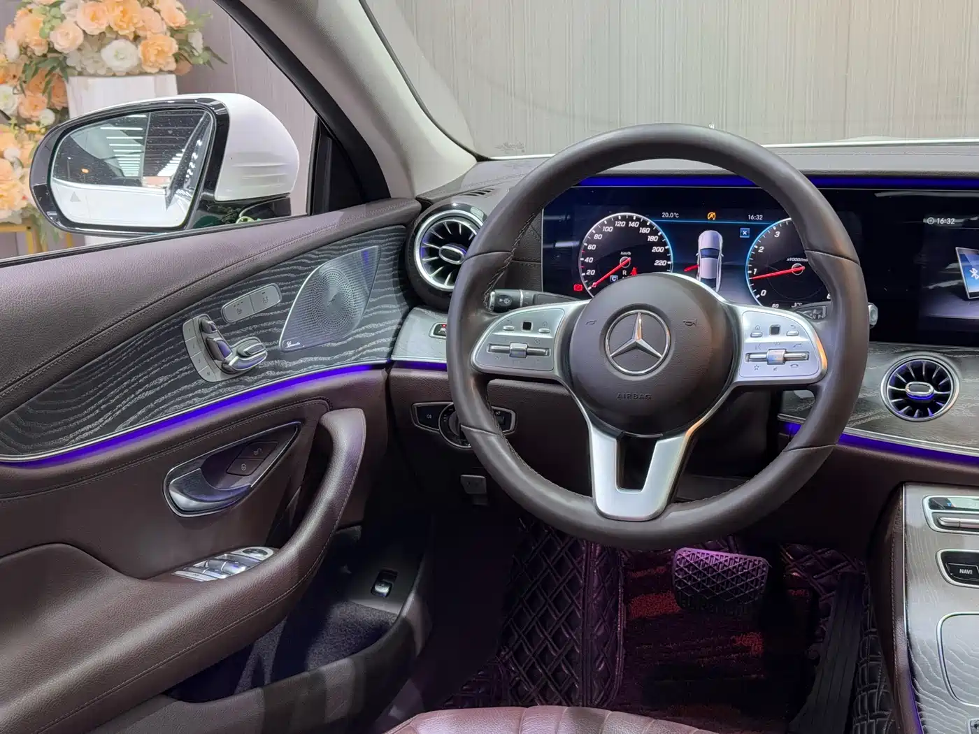 Mercedes-Benz CLS 2020 CLS 300 Luxury фото 23