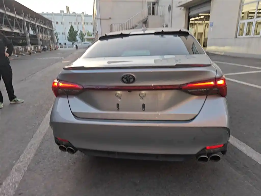 Toyota Avalon 2019 2.0L XLE Premium Edition (China VI) фото 10