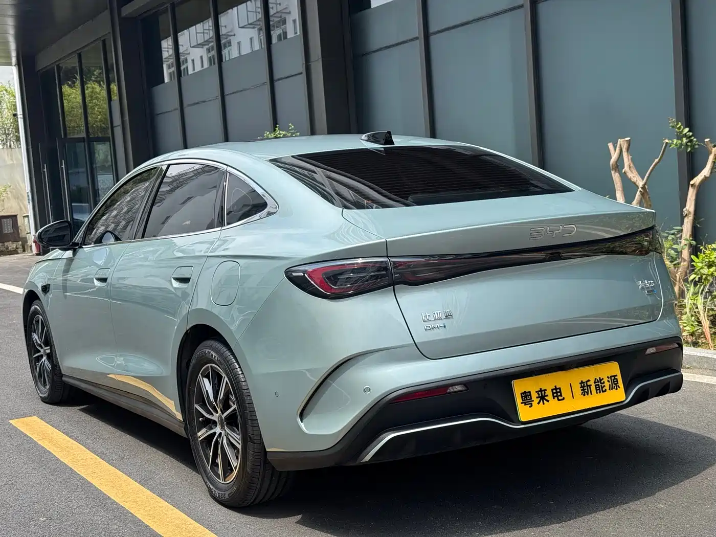 BYD SEAL 06 NEW ENERGY