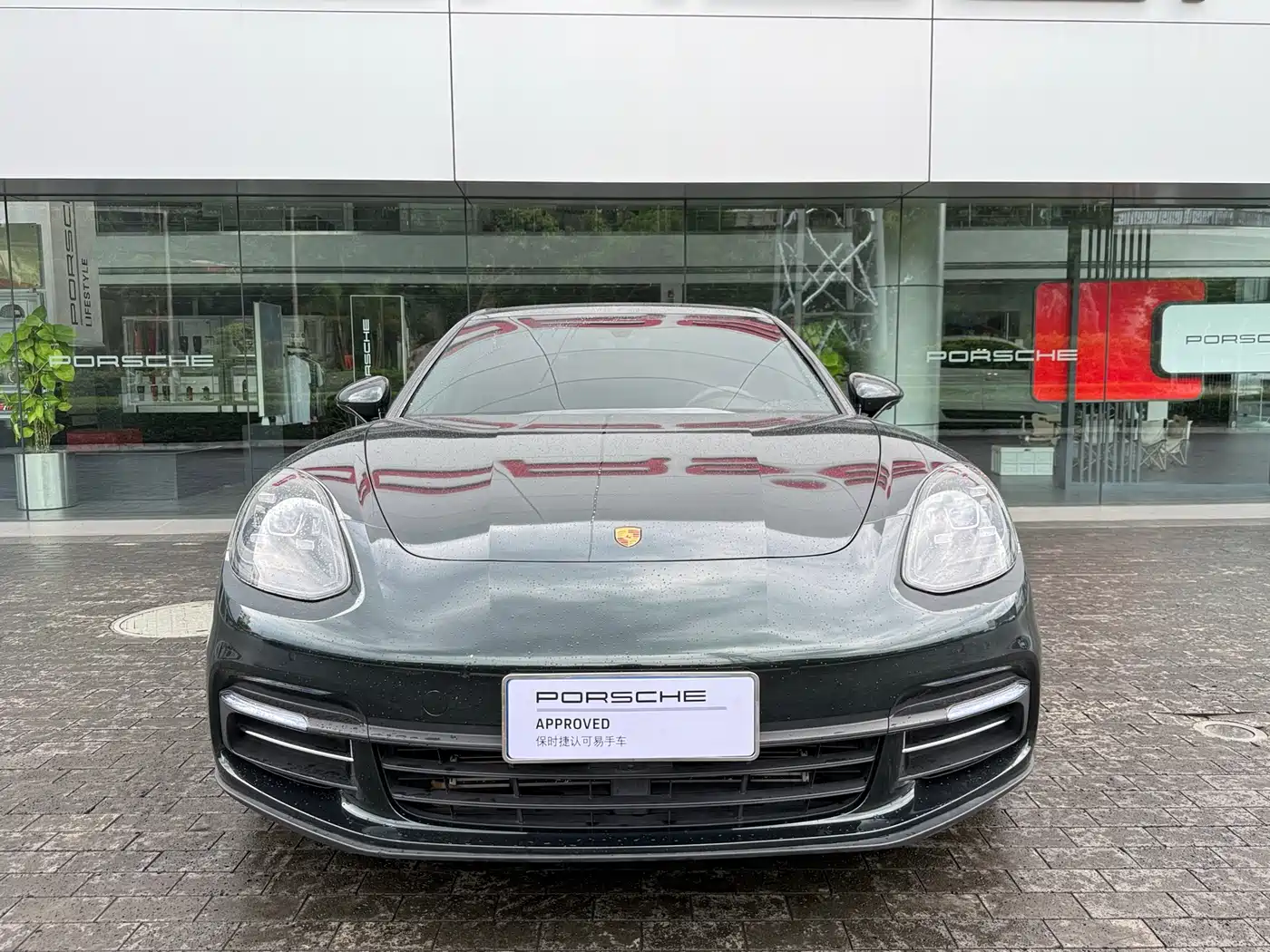 Porsche Panamera 2017 Panamera 4 Executive Long Wheelbase 3.0T фото 2