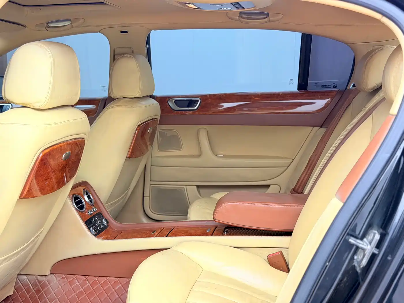 Bentley Flying Spur 2007 2005 6.0T Standard Model