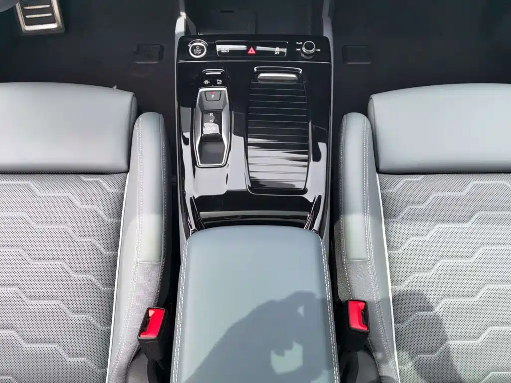 Audi Q6L e-tron 2025 2025 Model Pioneer Edition