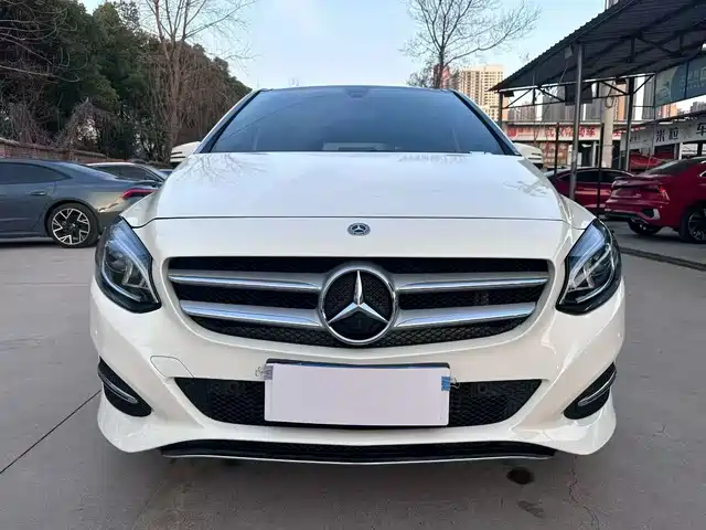 MERCEDES-BENZ B CLASS