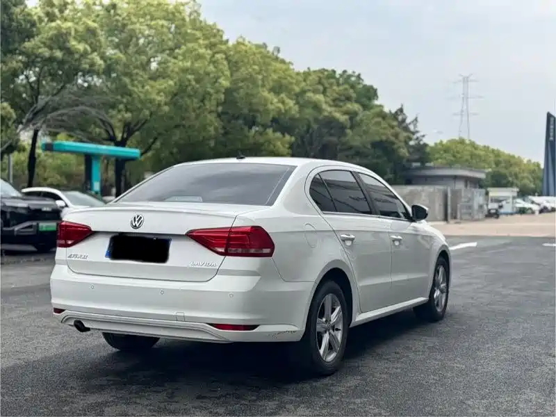 Volkswagen Lavida 2018 Classic 1.5L Automatic Comfort China VI фото 7