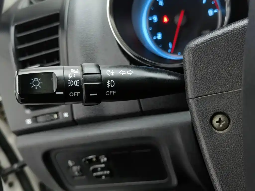 Фото 21 - Changan CS35