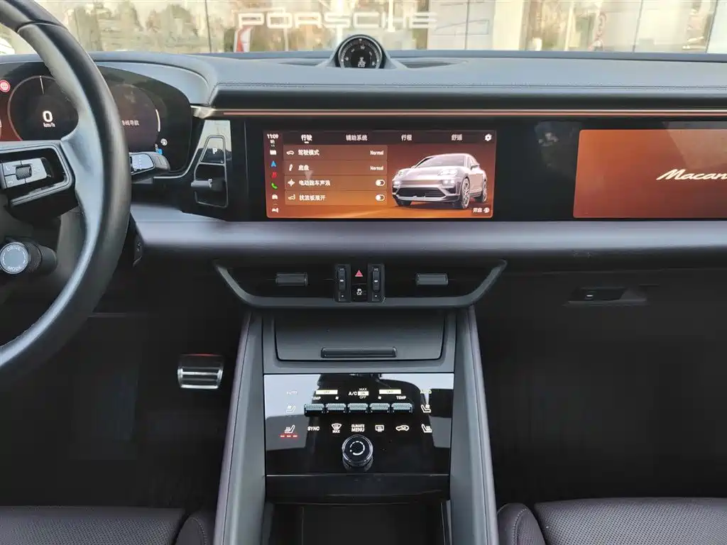 PORSCHE MACAN NEW ENERGY