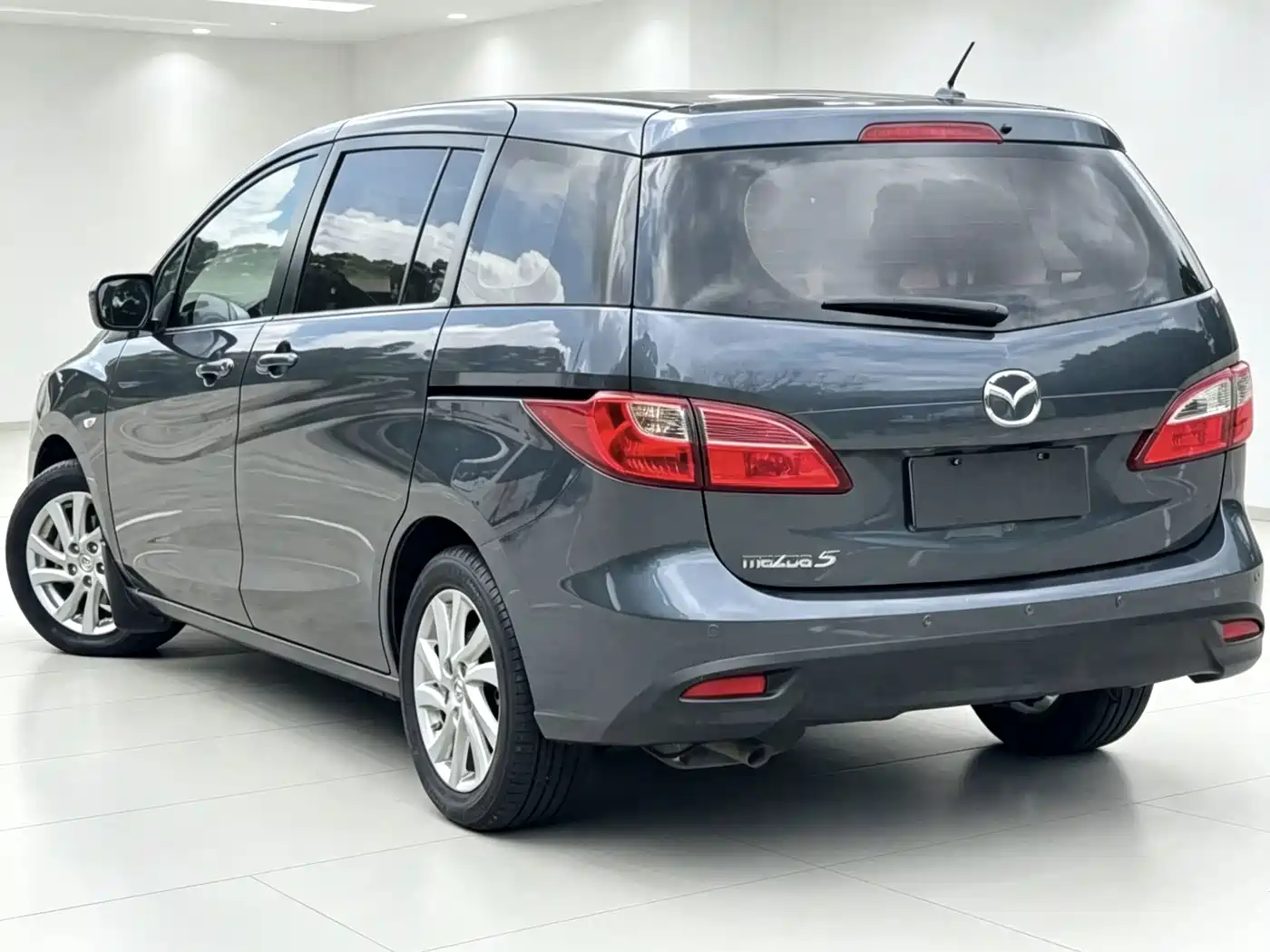 Mazda Mazda5 2011 2011 2.0L Automatic Comfort