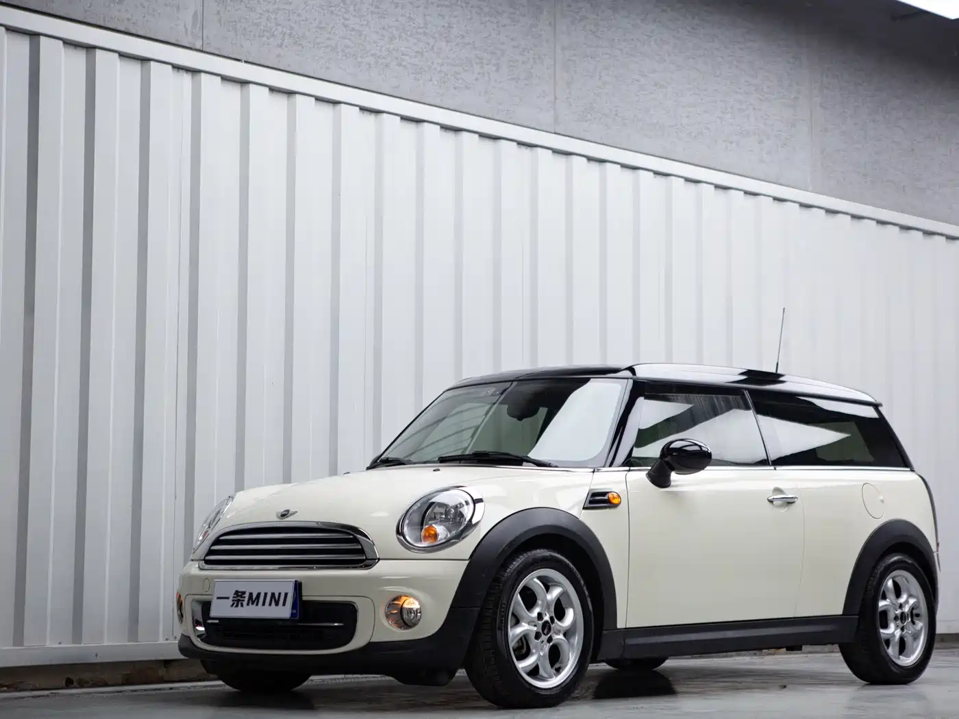 MINI CLUBMAN 2012 2011 1.6L COOPER Fun