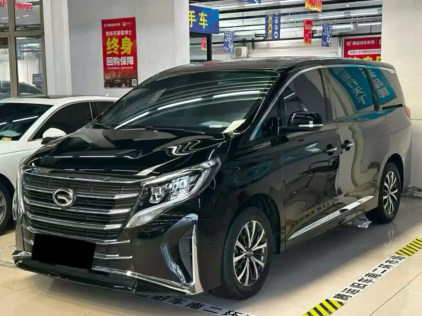 GAC Trumpchi Trumpchi M8 2024 Leadershow Series 390T Luxury Edition