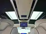 Фото 20 - Toyota Vellfire