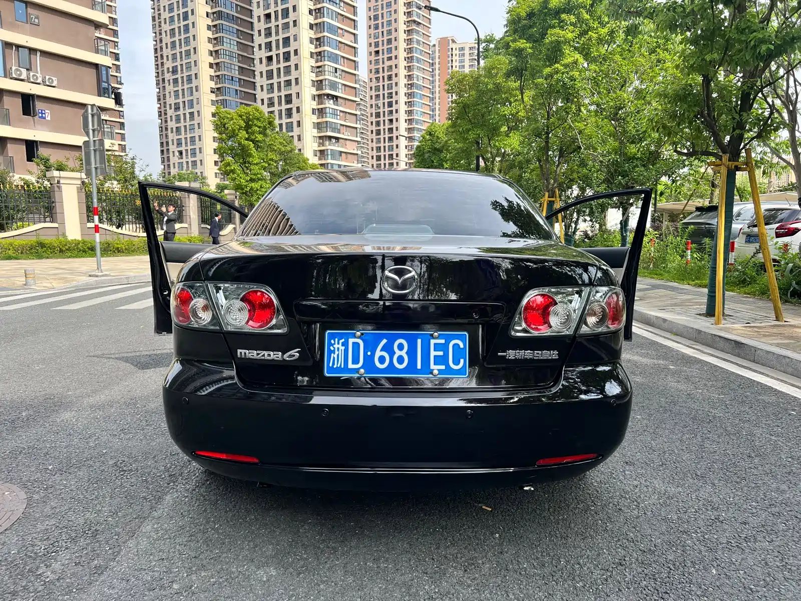Photo 15 - Mazda 6