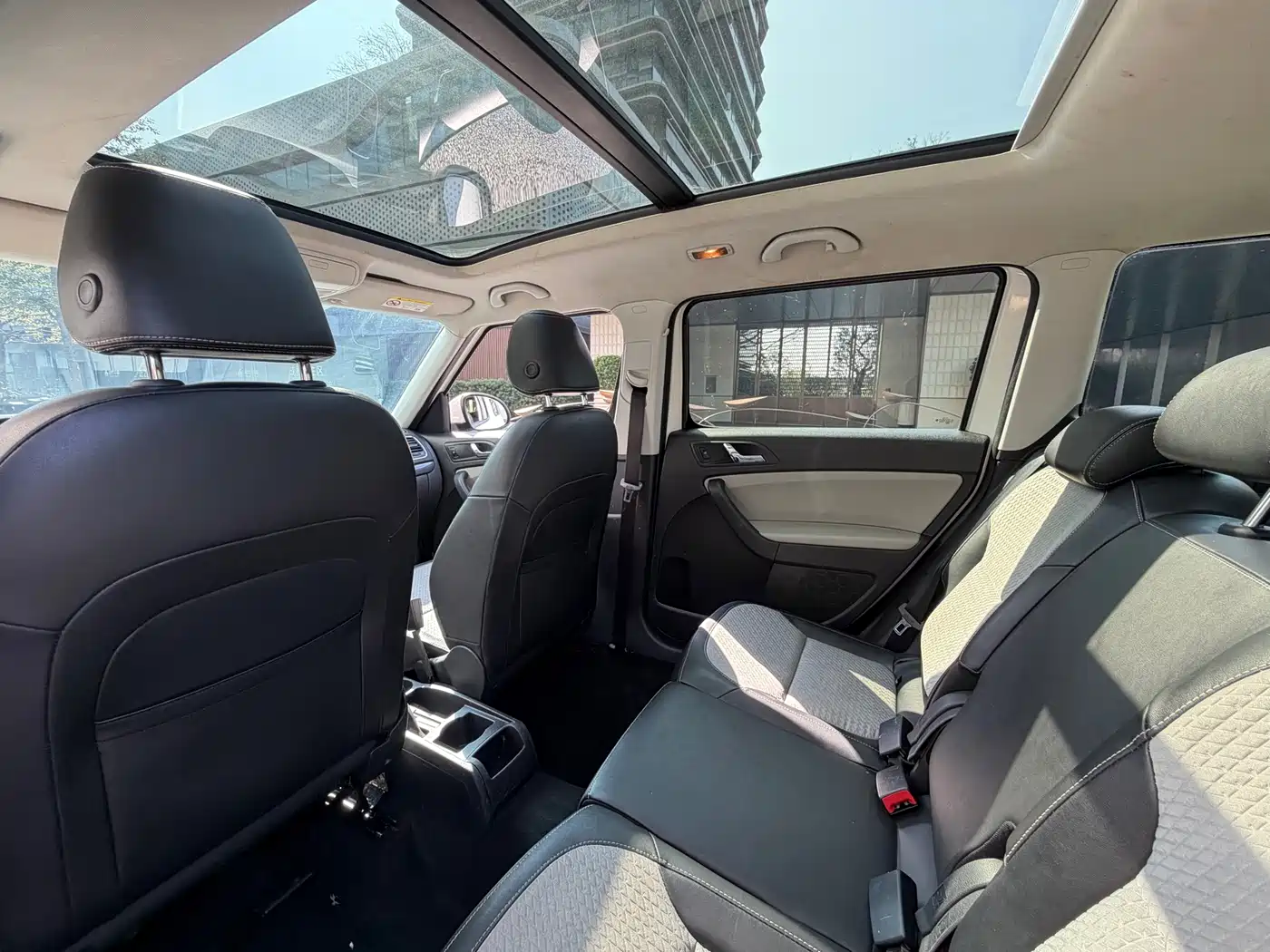 Škoda Yeti 2017 TSI280 DSG Advance фото 10