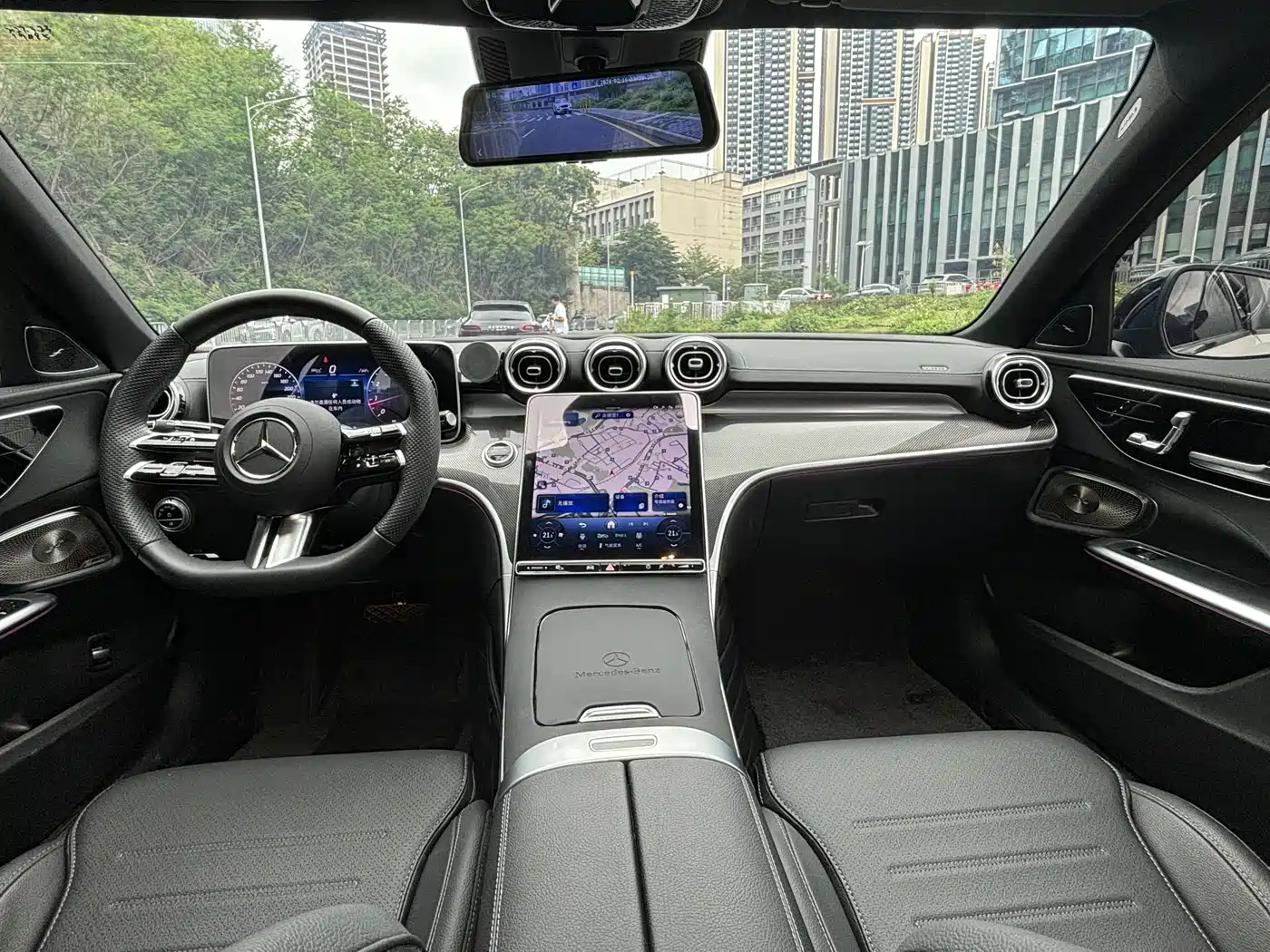 Mercedes-Benz C-Class 2025 C 260 L Night Sport Edition фото 8