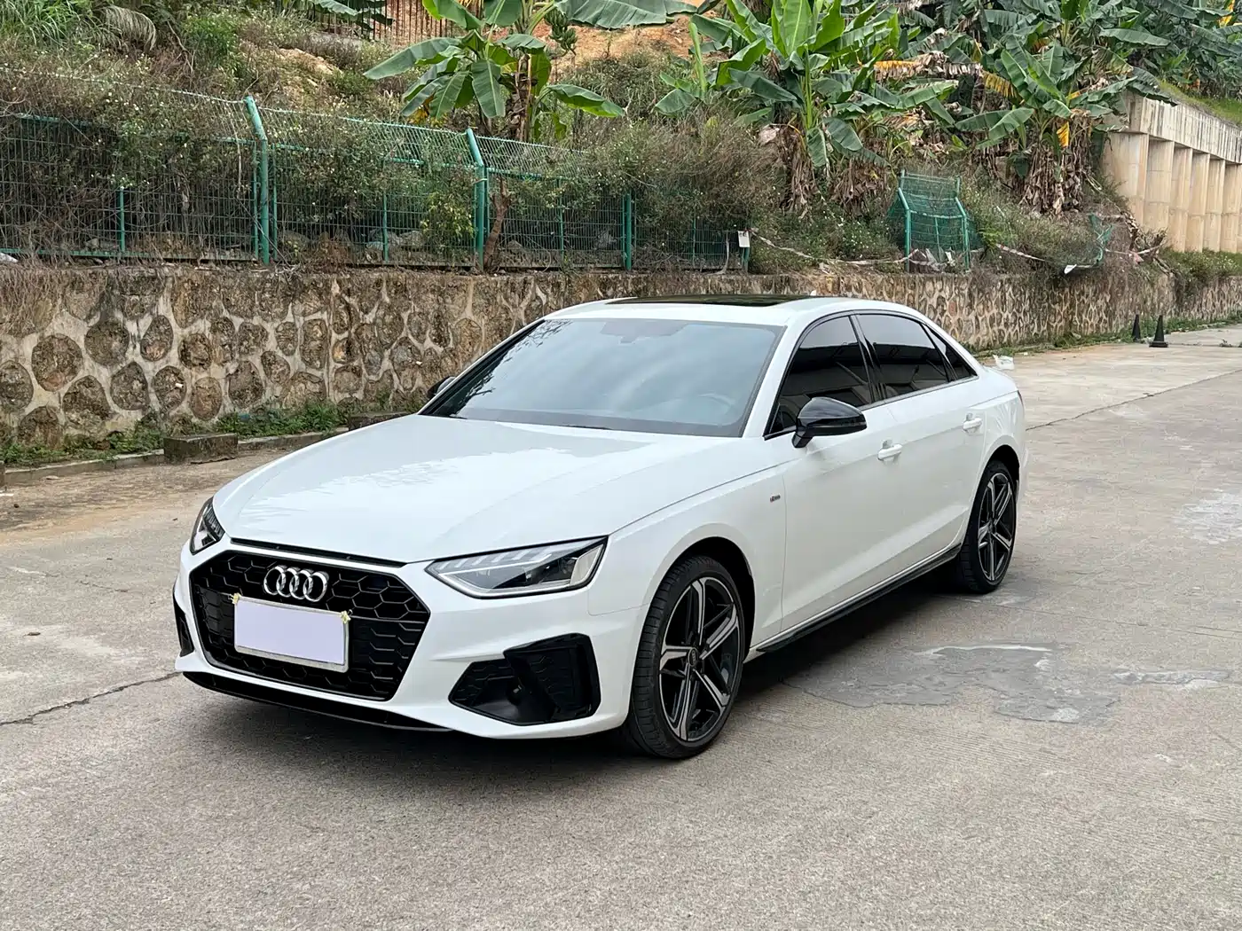 Audi A4L 2024 40 TFSI Luxury Dynamic
