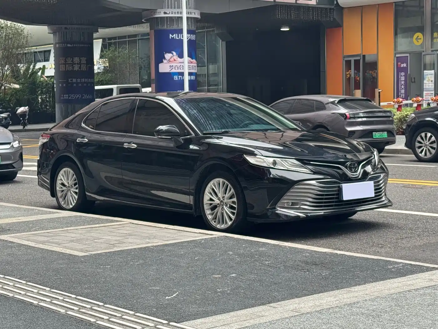 Toyota Camry 2019 2.5G Luxury (China V) фото 17