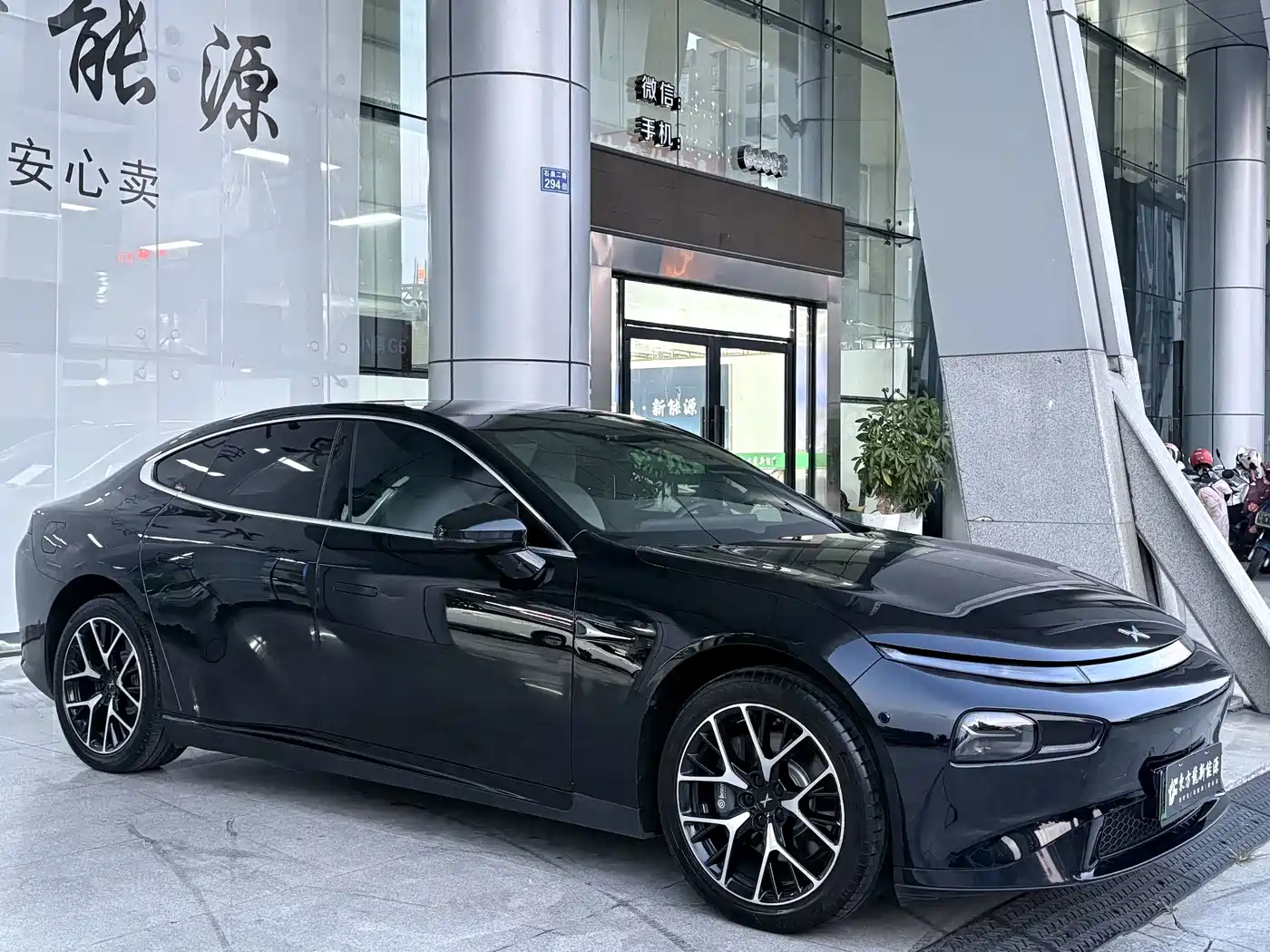 Фото 3 - XPeng P7
