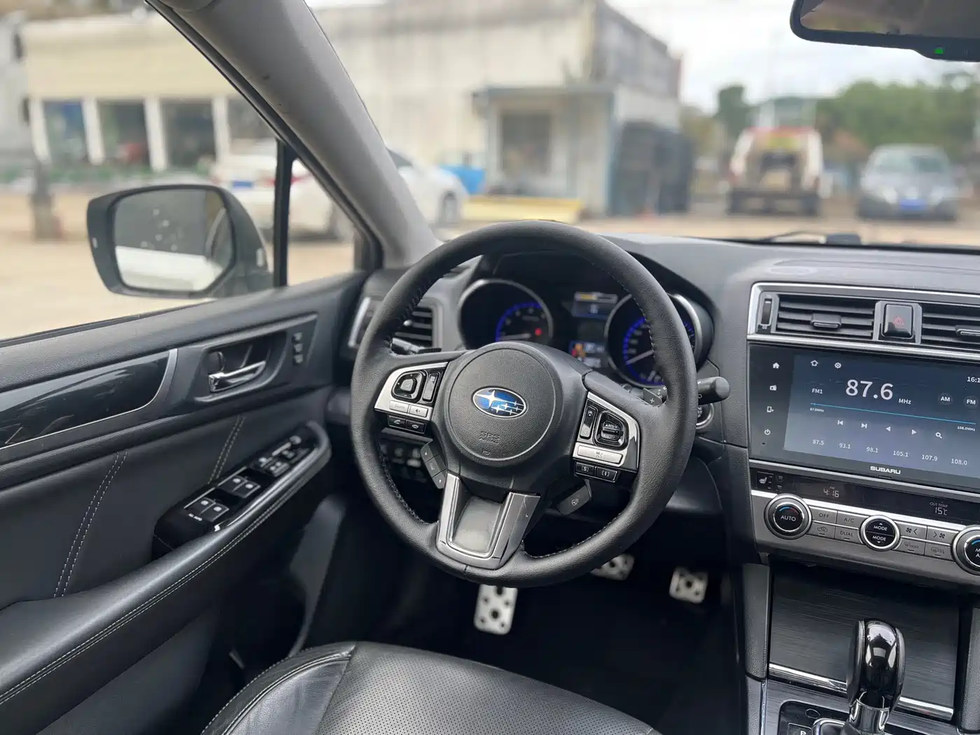 Subaru Outback 2017 2.5i Luxury Navigation Edition EyeSight фото 11