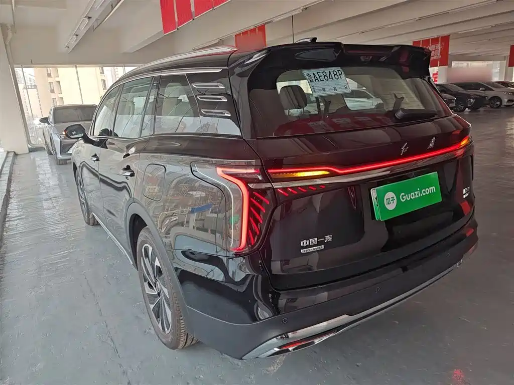 Hongqi HS7 PHEV 2024 2.0T PHEV AWD Qichang Edition 7-seater фото 23