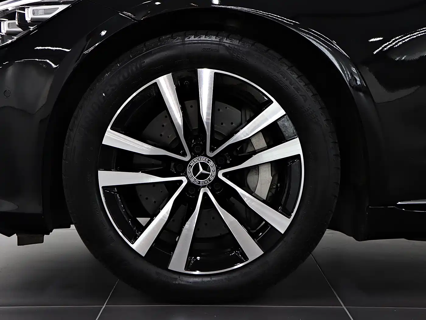 Mercedes-Benz S-Class 2023 Model S 400 L Luxury Edition фото 8