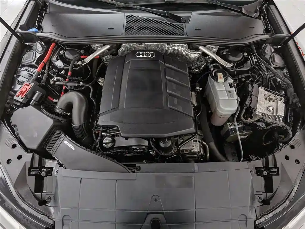 Audi A6L 2021 45 TFSI Exclusive Elegance фото 6