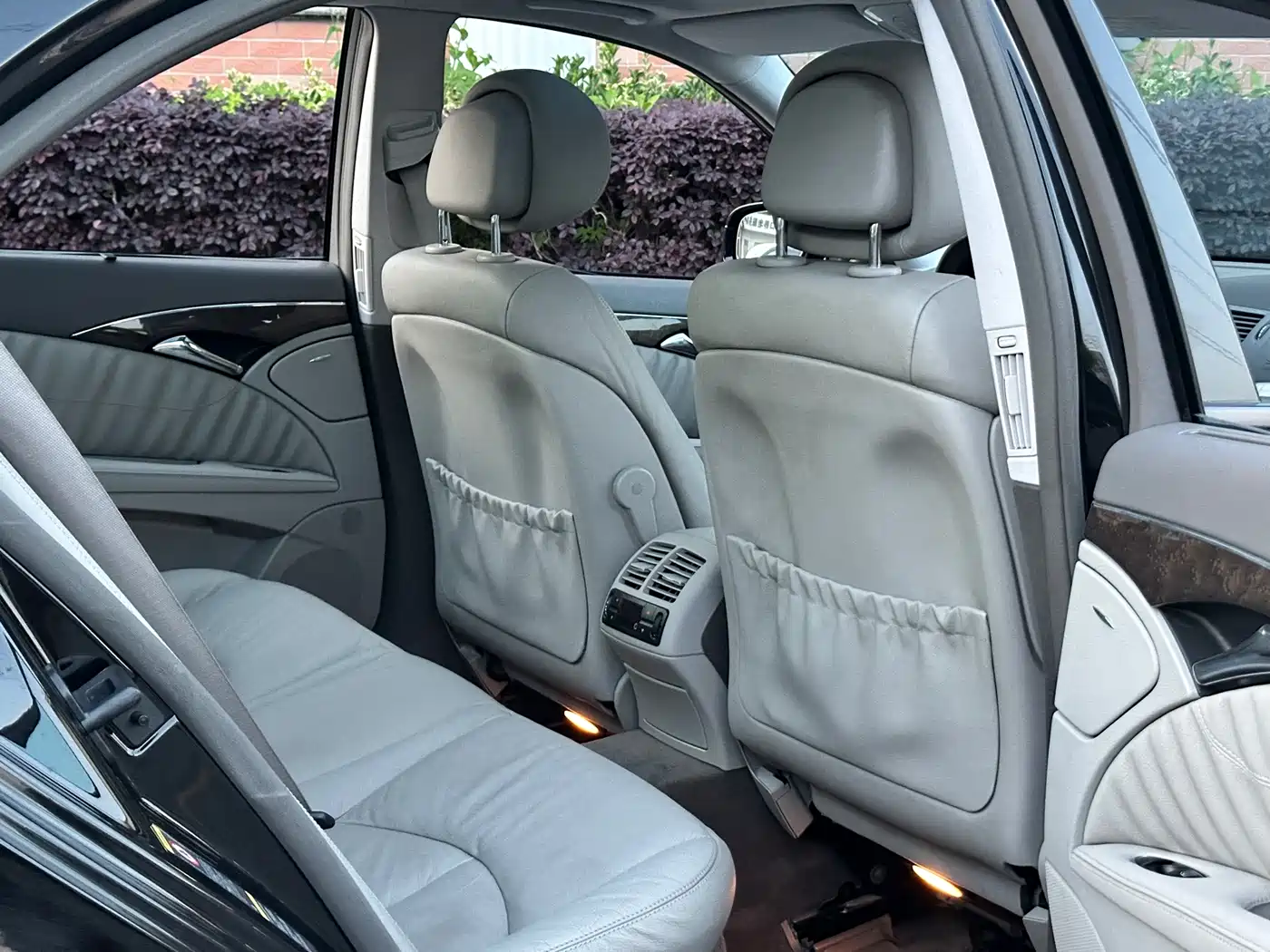Mercedes-Benz E-Class 2008 Model E 280 Personality Sport Edition фото 17