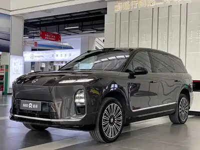 NIO ES8