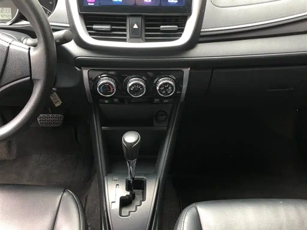 Toyota YARiS L Zhi Xuan 2019 1.5E CVT MeiDong Edition China VI фото 10