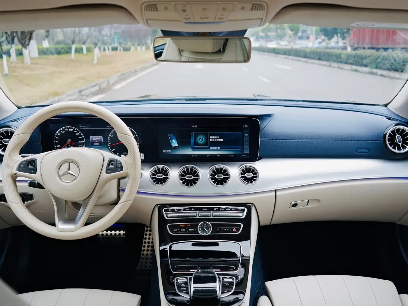 Mercedes-Benz E-Class (Import) 2017 E 200 Coupe фото 14