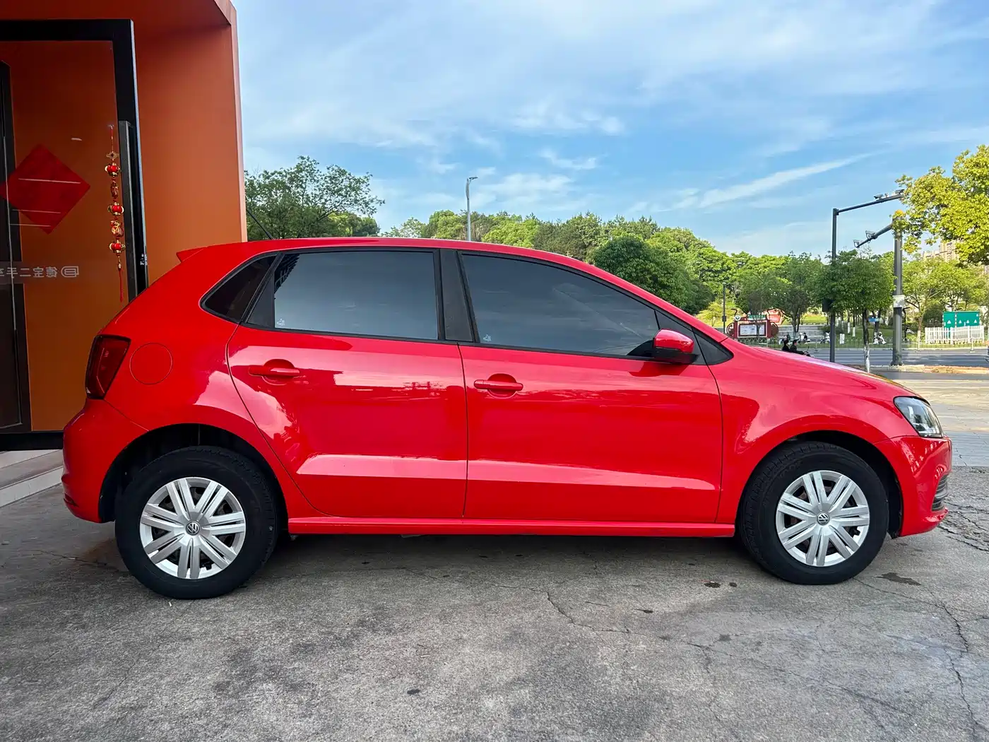 Volkswagen Polo 2018 1.5L Auto Safe Drive фото 8