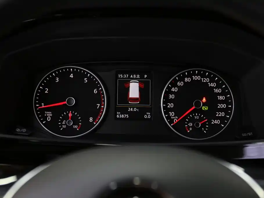 Photo 16 - Volkswagen Multivan