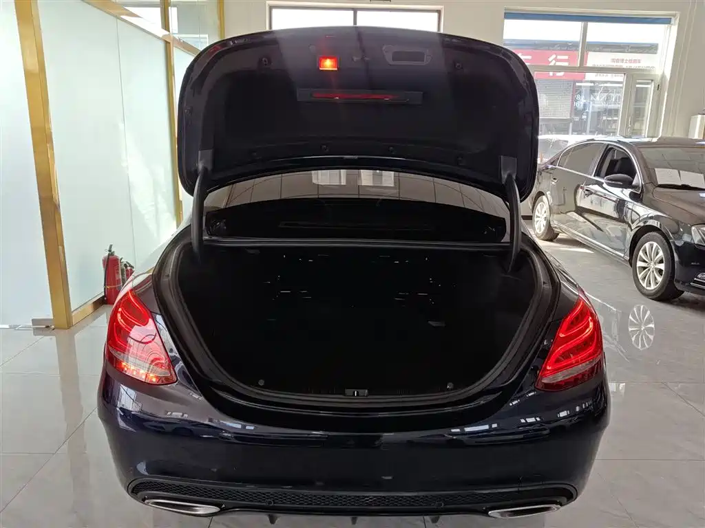 Mercedes-Benz C-Class 2018 C 200 L Sport Edition фото 19